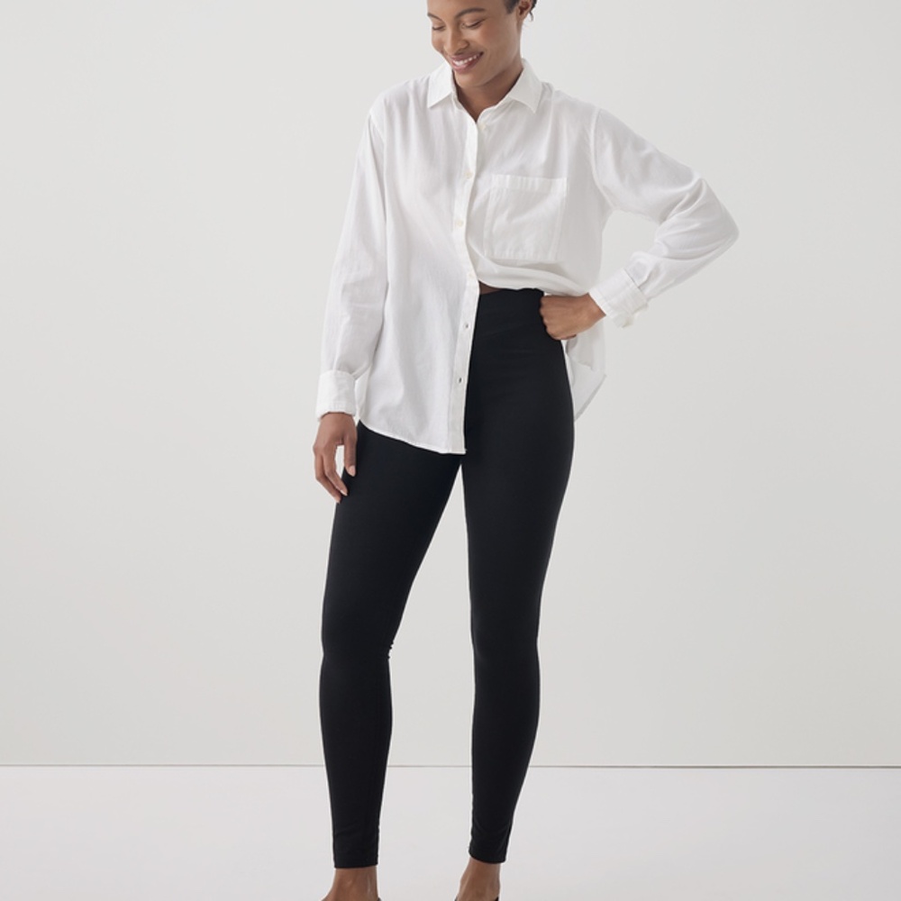 BNWT Pact on the go leggings XS